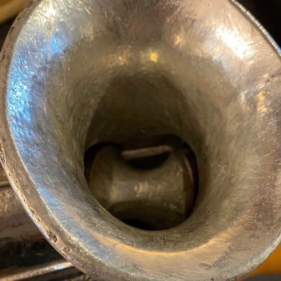 Silver Manual Meat Grinder - Picture 5 of 6